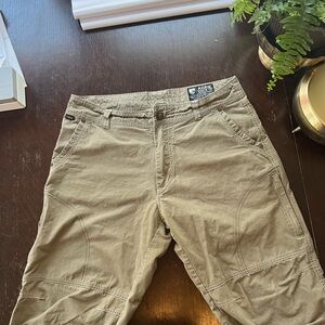 Kuhl Men's Cargo Shorts Tan